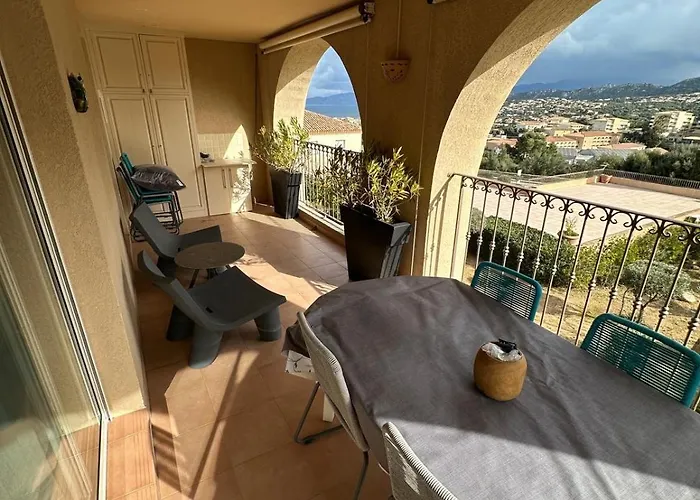 Apartmán Vue - Ile Rousse, Corse *